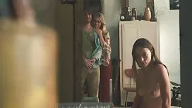 او به ارگاسم در اتاق ...