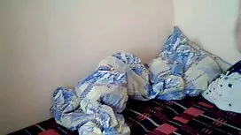 یک سوراخ در نیمکت دو ...