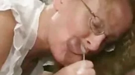 دختر پر از یک فیلم س ...